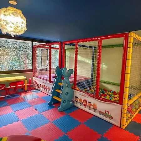 Qoople Triumph 17 Near Cleopatra * Alanya